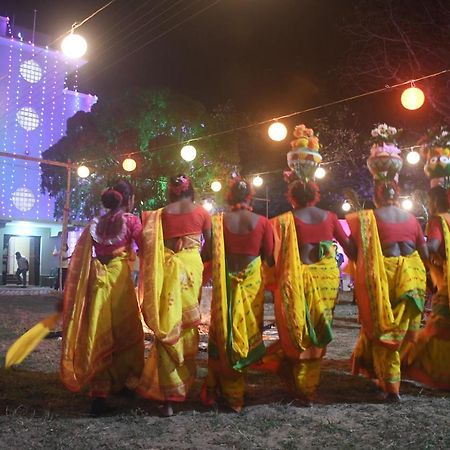 Jhargram Eshani Hotels And Guest House Dış mekan fotoğraf